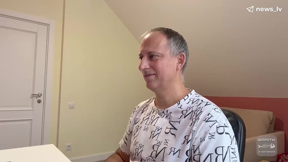 Алексей Стефанов: До сих пор поражаюсь: 20-летний литовец, вчерашний школьник, спокойно путешествует по России и Беларуси, снимает видеоролики и плевать хотел на предупреждения властей, чтобы граждане даже не думали ехать в...