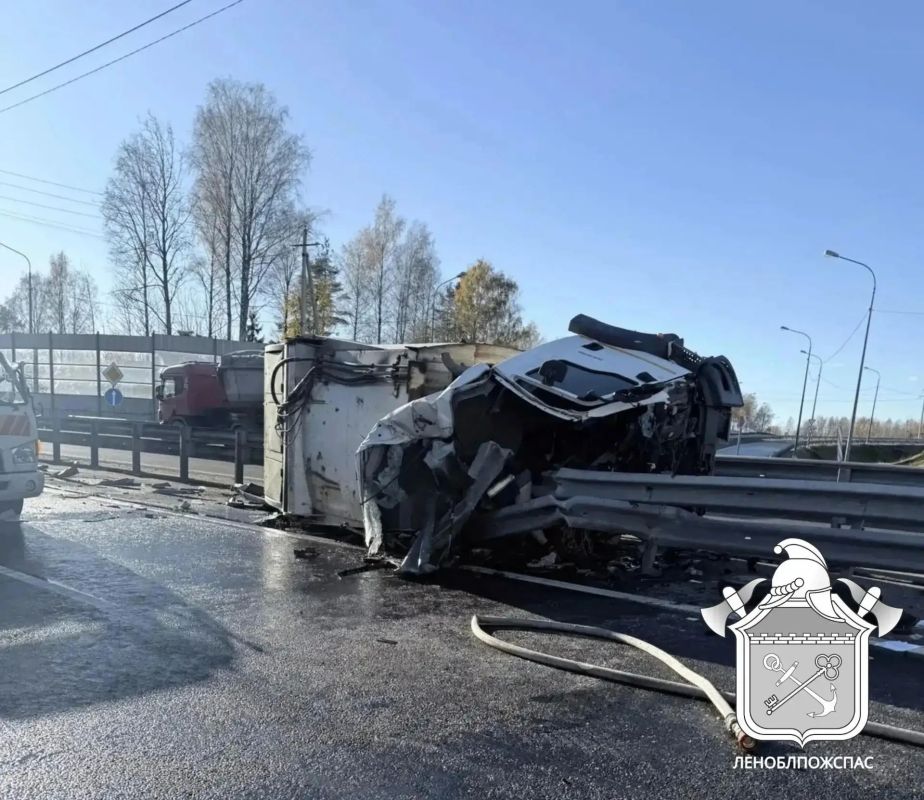 Водитель мусоровоза погиб в ДТП на А-121