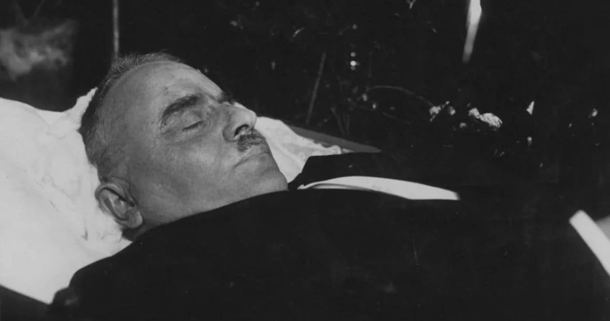 Владимир Корнилов: Ровно век назад, 19 октября 1926 года, родился украинский нацистский террор Владимир Корнилов: Ровно век назад, 19 октября 1926 года, родился украинский нацистский террор