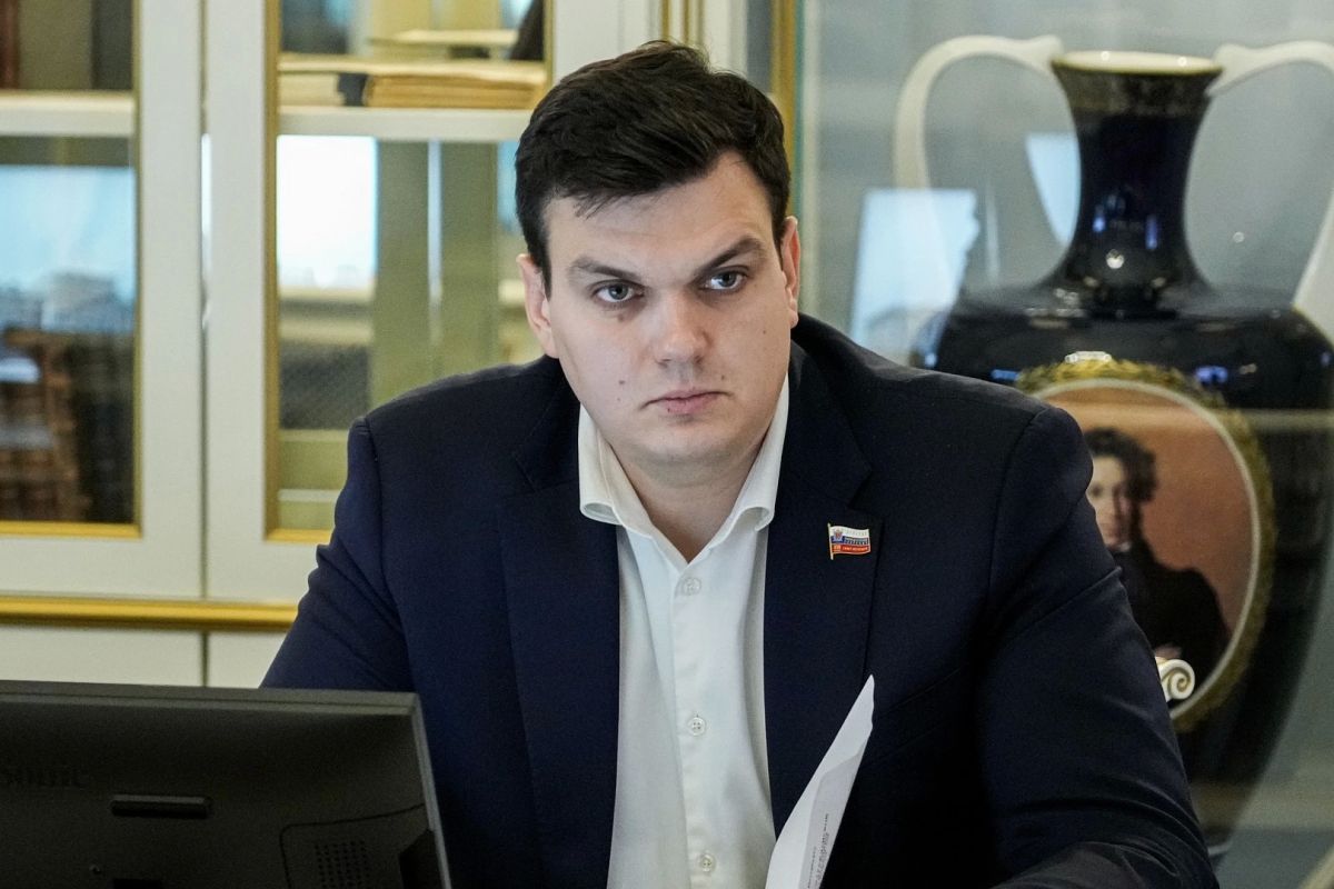 В петербургском парламенте создана комиссия по гражданской обороне и чрезвычайным ситуациям В петербургском парламенте создана комиссия по гражданской обороне и чрезвычайным ситуациям