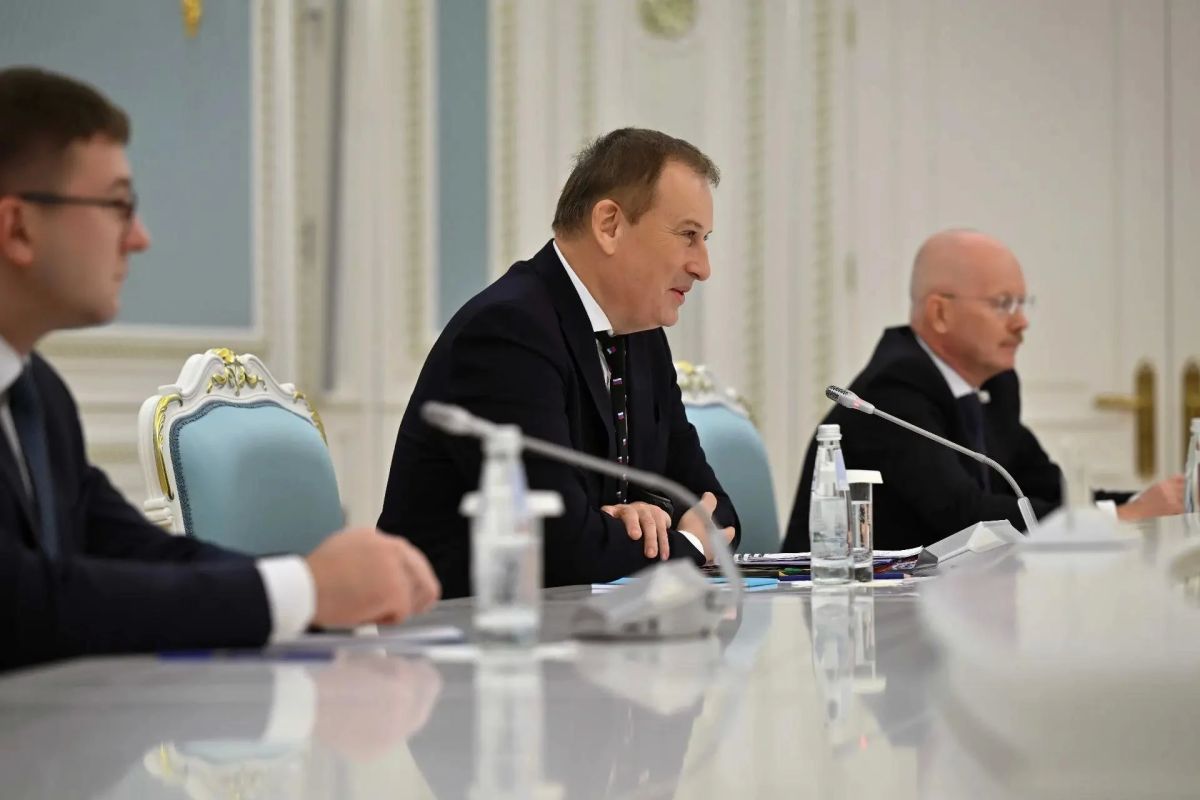 Дрозденко встретился в Астане с президентом Казахстана Касым-Жомартом Токаевым Дрозденко встретился в Астане с президентом Казахстана Касым-Жомартом Токаевым