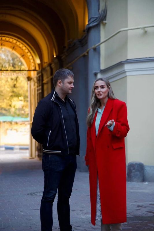 Почему на Невском проспекте все еще стоят леса?