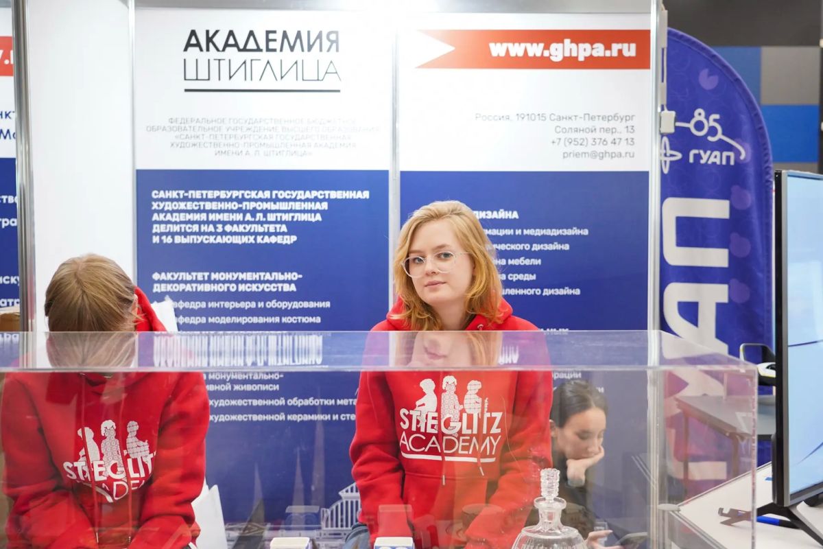 Александр Беглов: В Неделю науки и профессионального образования СанктПетербурга у нас проходят Международный научнообразовательный салон и СанктПетербургский конгресс «Профессиональное образование, наука, инновации в XXI... Александр Беглов: В Неделю науки и профессионального образования СанктПетербурга у нас проходят Международный научнообразовательный салон и СанктПетербургский конгресс «Профессиональное образование, наука, инновации в XXI...