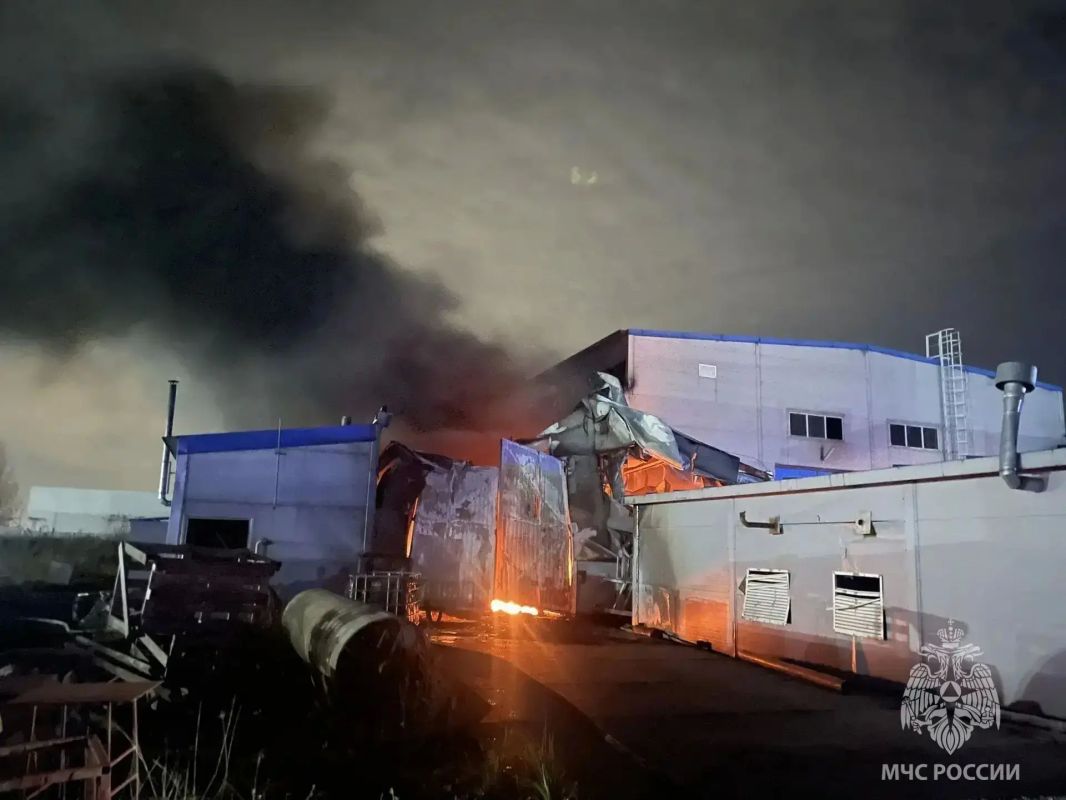 Пожар на котельной в Ленобласти охватил 600 квадратных метров
