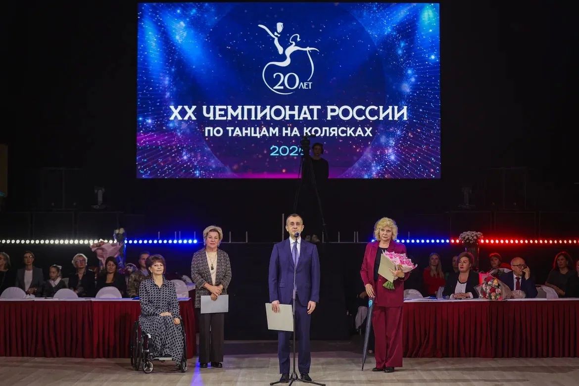 Стараюсь никогда не пропускать соревнования по танцам на колясках — это очень красивый и элегантный вид спорта, за которым хочется наблюдать с большим интересом