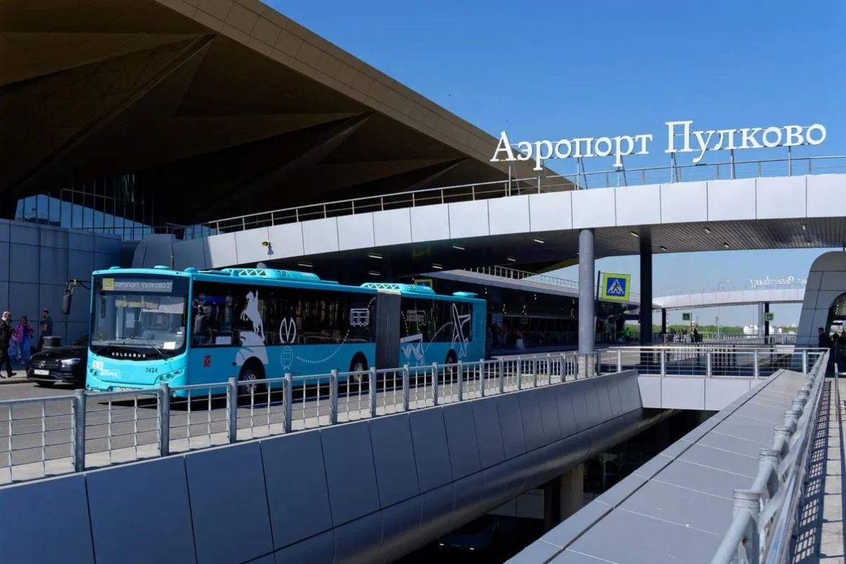 Аэропорт «Пулково» принял более 25 рейсов на Москву на фоне ограничений в столице