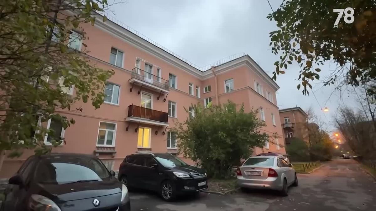 Плесени и грибков из-за плохого отопления опасаются жильцы дома в Невском районе