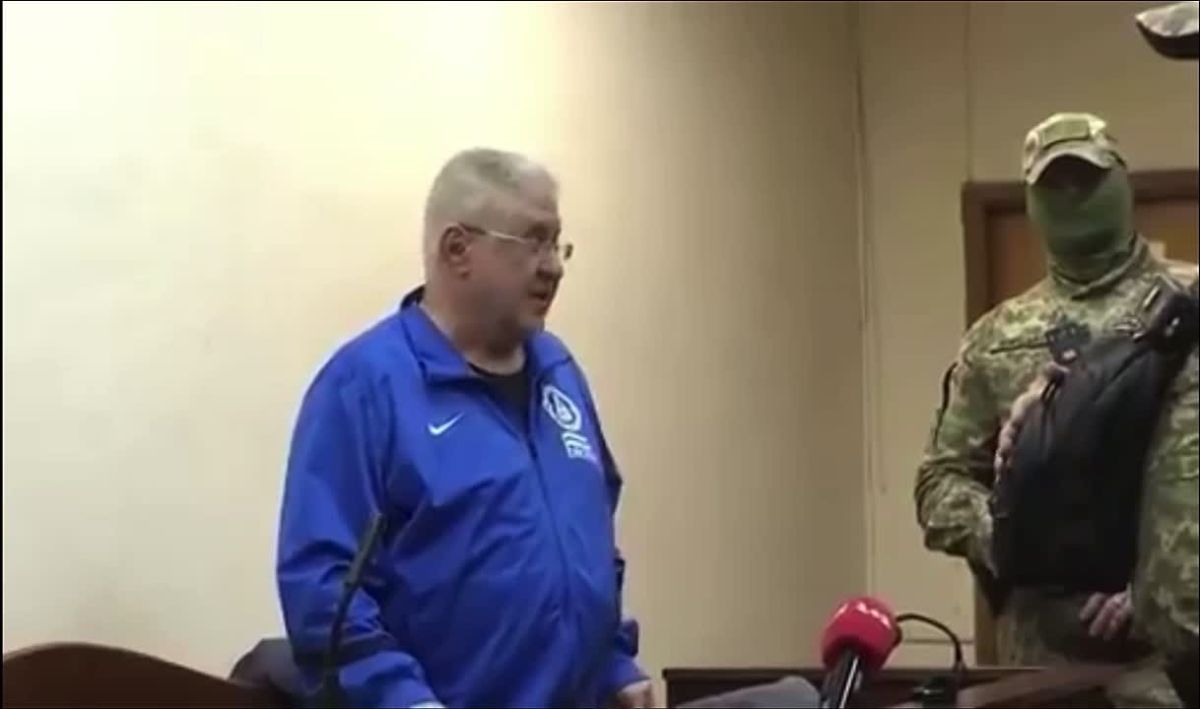 Андрей Медведев: Старик Коломойский, создавший голема по имени Вова Зеленский (это же был проект олигарха), а теперь посаженный своим выкормышем в цугендер, предельно чётко разъяснил, почему война будет продолжаться