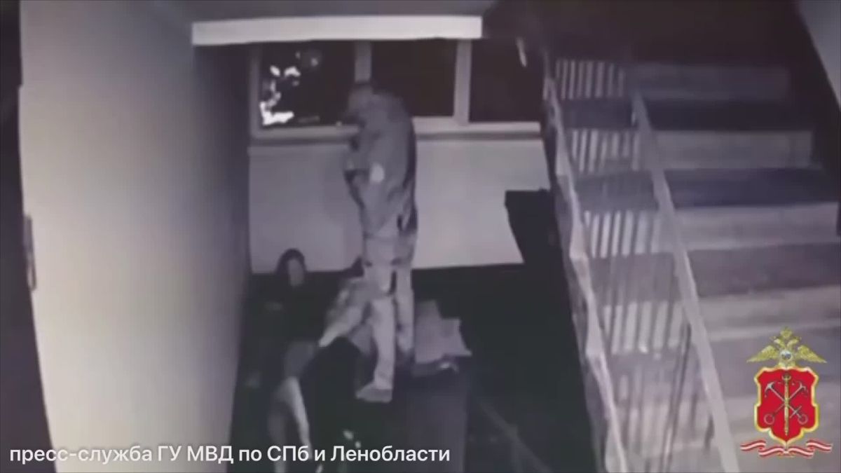 Из сигнального пистолета стреляли в одном из домов на улице Руднева