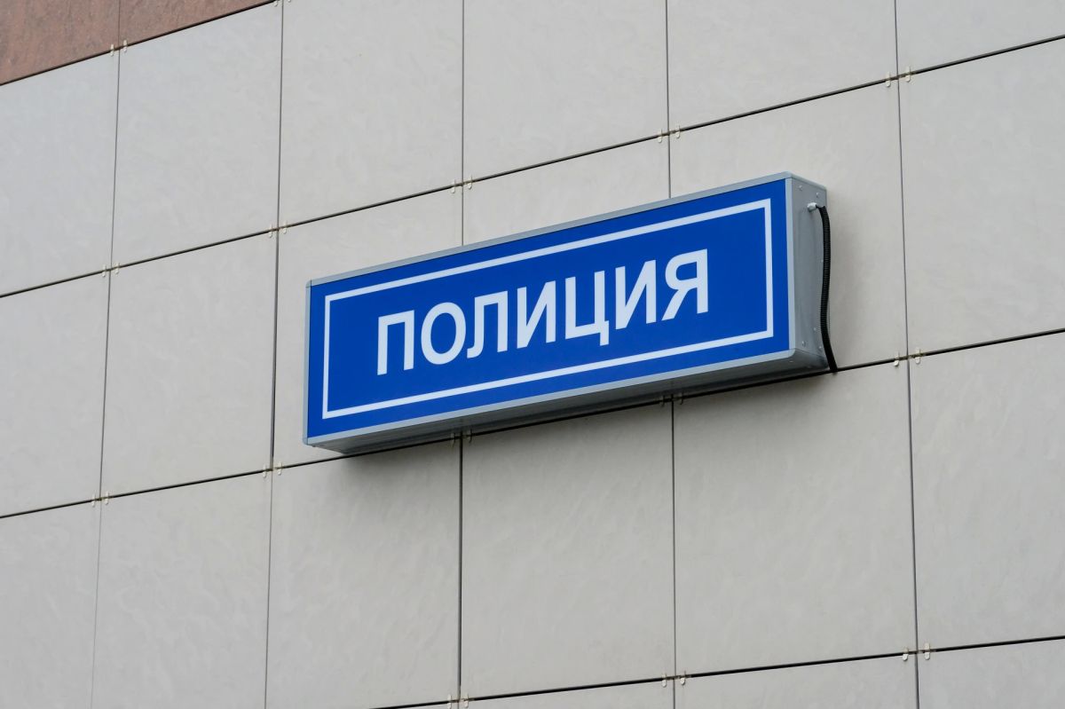 16-летний подросток на мопеде попал под колеса «Мерседеса» в Красносельском районе
