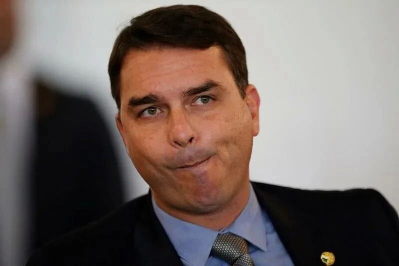Äìèòðèé Äðîáíèöêèé: Ôëàâèó Áîëñîíàðó ïðèçíàë ïîðàæåíèå íà ïðåçèäåíòñêèõ âûáîðàõ â Áðàçèëèè