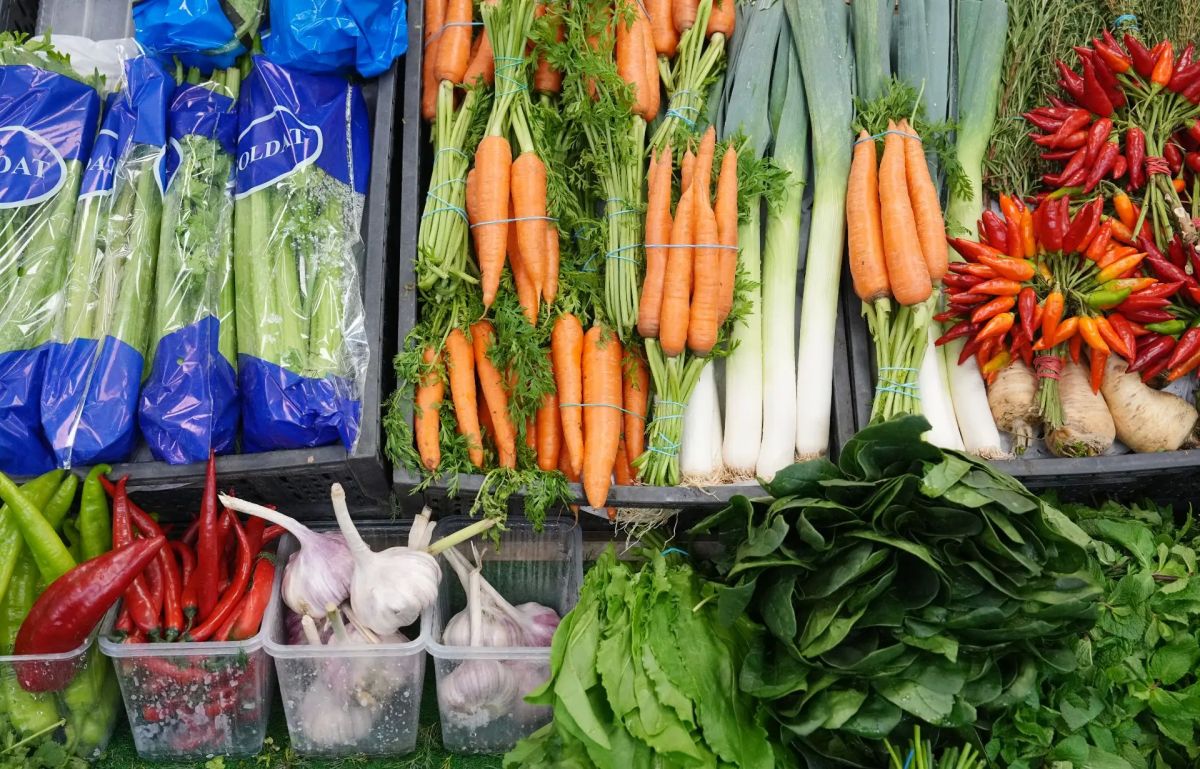 Продуктовая корзина в России подешевела — сколько она стоит в Петербурге?