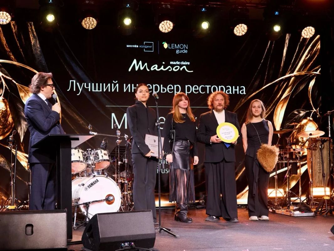 «Когда я вижу итоги первого Lemon Guide в Москве, сразу хочется процитировать то ли Уинстона Черчилля, то ли Оскара Уайльда, которым по очереди приписывают фразу „У меня непритязательный вкус: мне достаточно самого... «Когда я вижу итоги первого Lemon Guide в Москве, сразу хочется процитировать то ли Уинстона Черчилля, то ли Оскара Уайльда, которым по очереди приписывают фразу „У меня непритязательный вкус: мне достаточно самого...