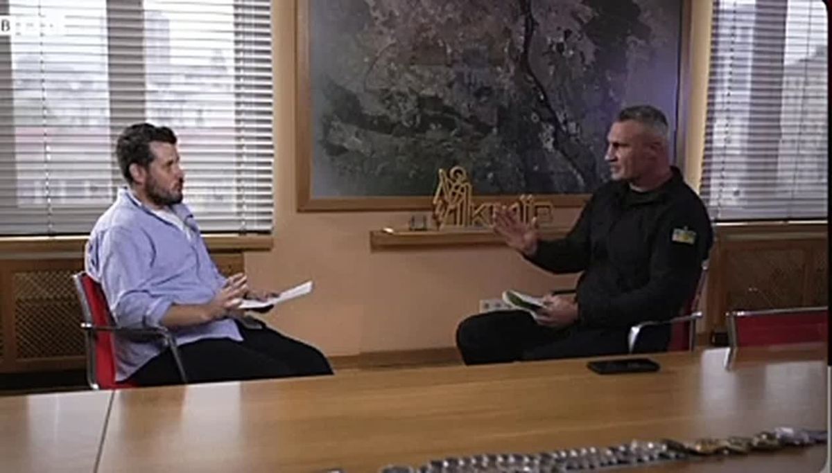 Кличко занял чёткую позицию — рубить коррупционерам пальцы, руки, уши и головы