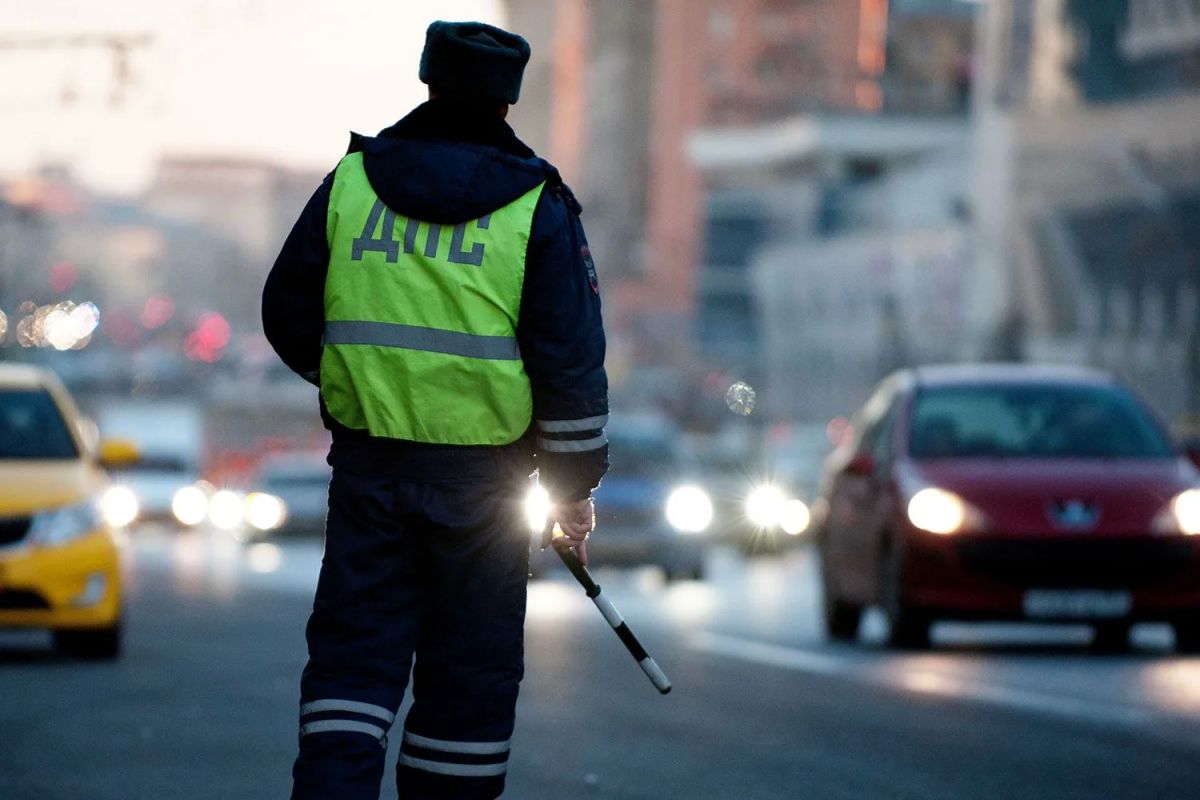Судебные приставы Санкт-Петербурга с начала 2026 г. временно ограничили действие водительских удостоверений у 7146 должников