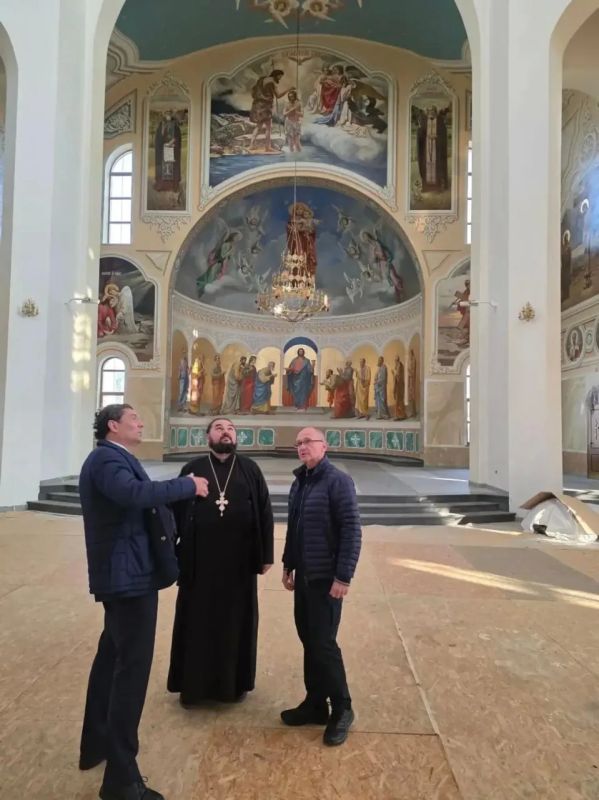 Андрей Медведев: Сергей Кириенко посетил Энергодар с рабочим визитом Андрей Медведев: Сергей Кириенко посетил Энергодар с рабочим визитом