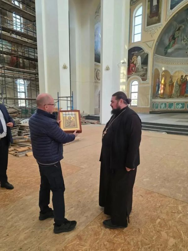 Андрей Медведев: Сергей Кириенко посетил Энергодар с рабочим визитом Андрей Медведев: Сергей Кириенко посетил Энергодар с рабочим визитом
