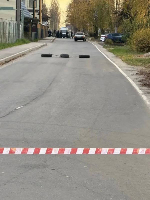 Два майора: Фашисты раскидали взрывные устройства с беспилотника в Брянской области Два майора: Фашисты раскидали взрывные устройства с беспилотника в Брянской области