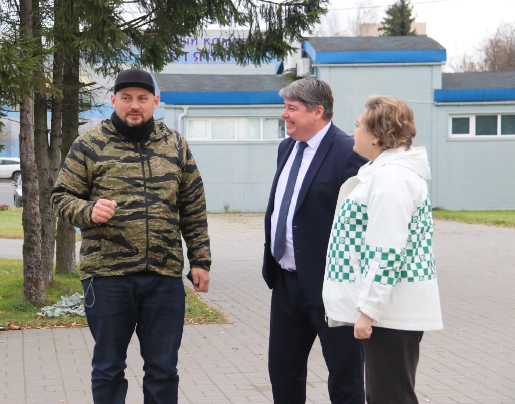 В Киришах появится памятник героям-летчикам В Киришах появится памятник героям-летчикам