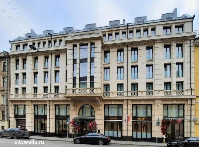 Террасу снесут в гостинице у Исаакиевского собора