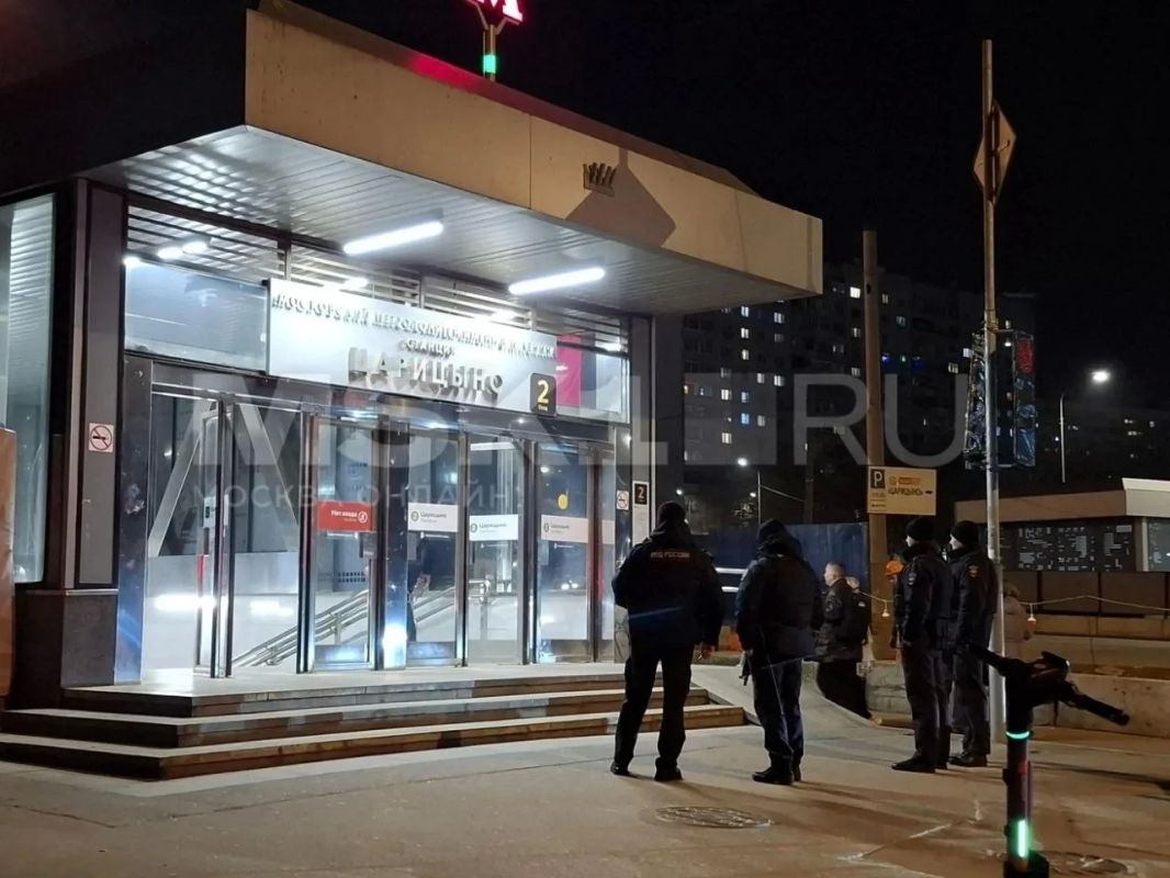 Концерт отменили, свадебный банкет сорвали, силовики приехали Концерт отменили, свадебный банкет сорвали, силовики приехали